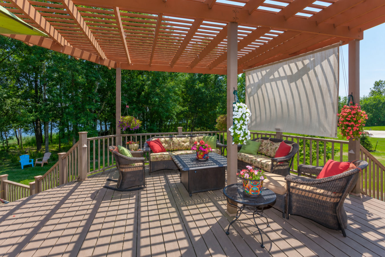 Marlborough Deck & Fence - deck and fence builder in Marlborough, MA
